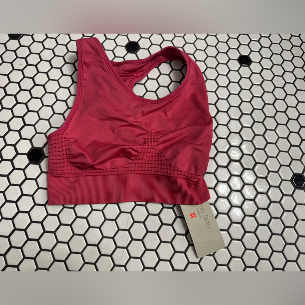 NWT sweaty Betty work out  Bra size small